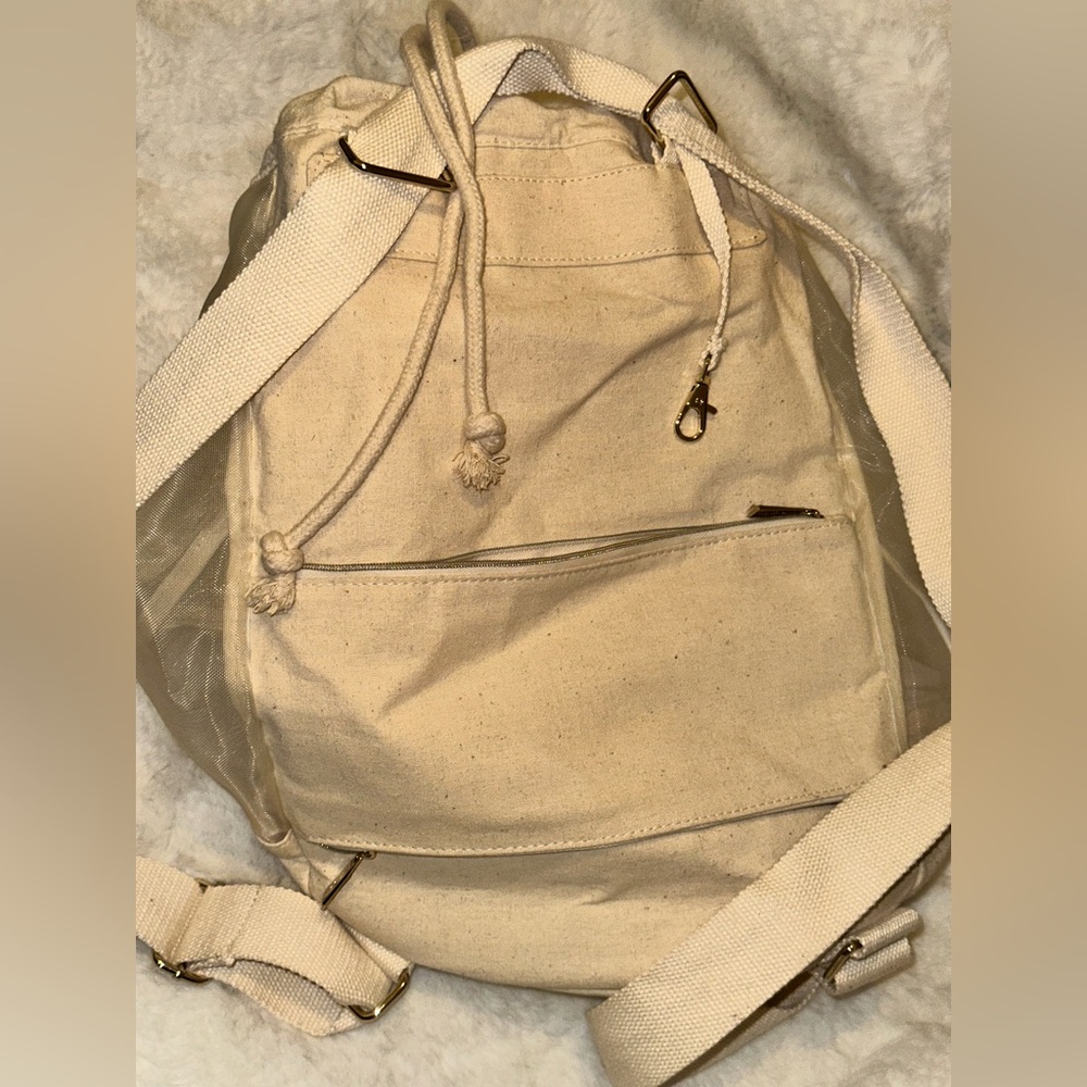The High-Brid Backpack - Picture 3 of 3